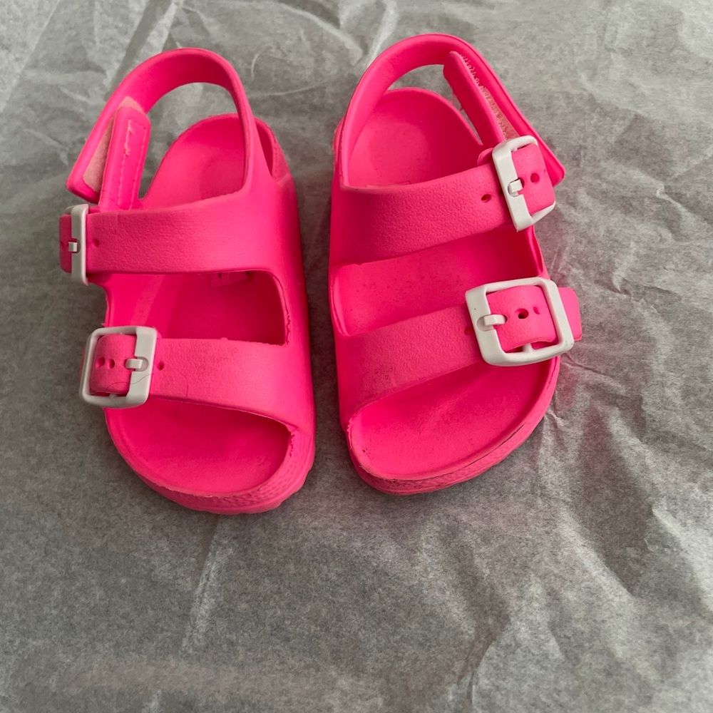 Pink baby sandals